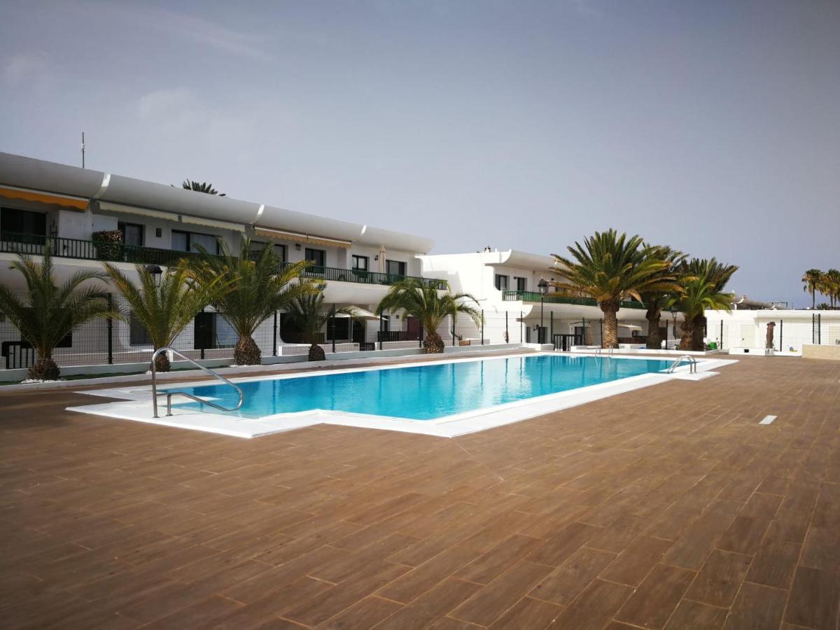 Beach & Pool คอร์ราเลโฮ ภายนอก รูปภาพ